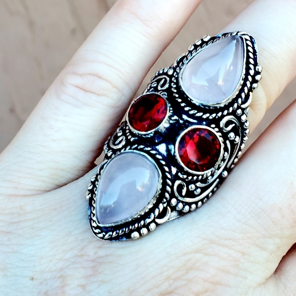 New Rose Quartz and Garnet 925 Silver Statement Ring. - Picture 6 of 15